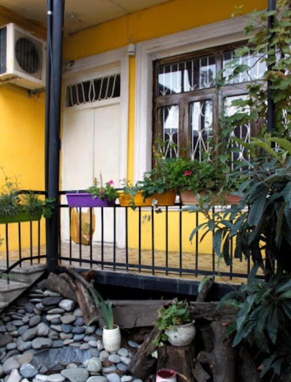 Colors Hostel Tbilisi Exterior photo