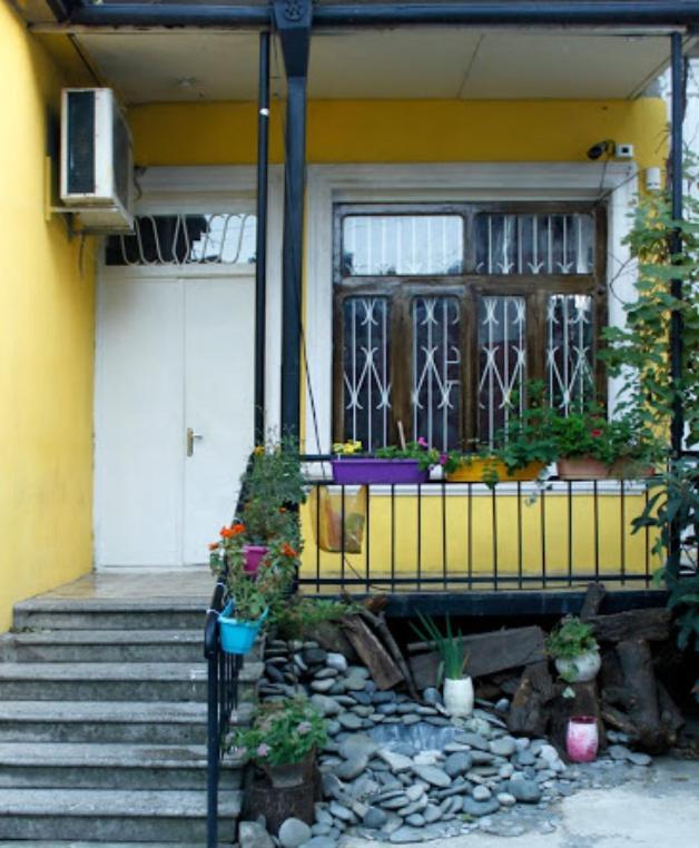 Colors Hostel Tbilisi Exterior photo