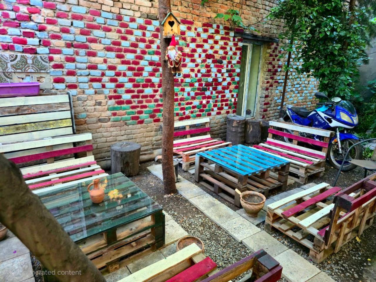 Colors Hostel Tbilisi Exterior photo