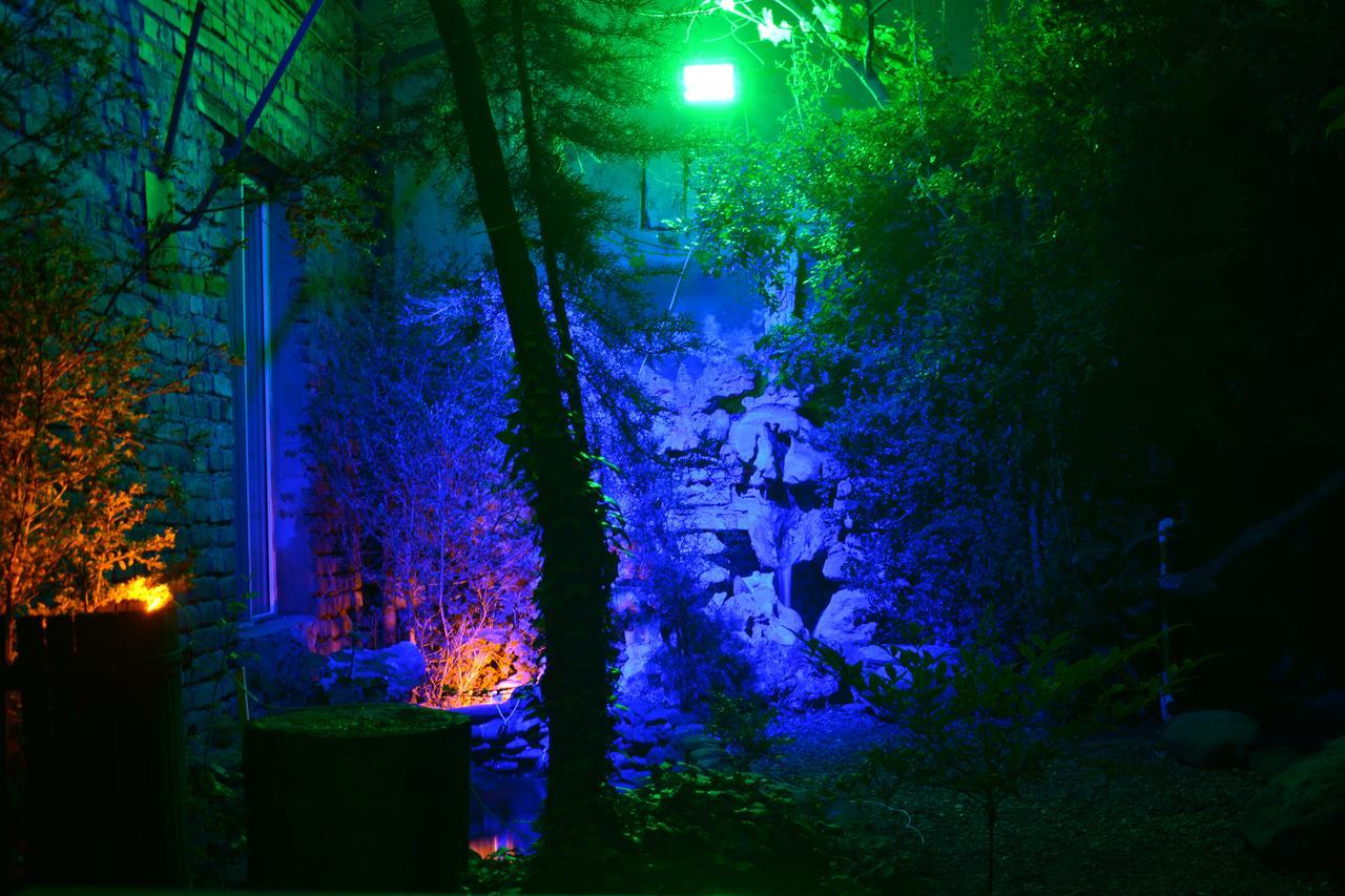 Colors Hostel Tbilisi Exterior photo