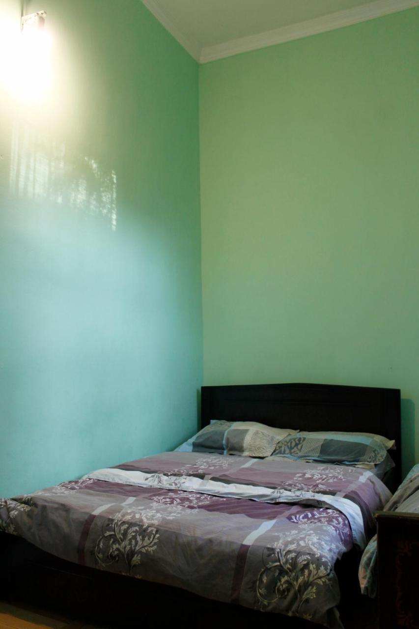 Colors Hostel Tbilisi Exterior photo